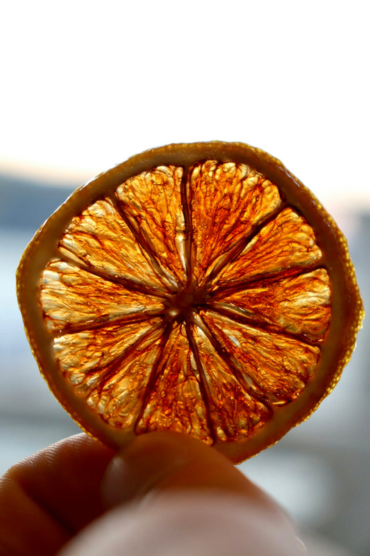 sliced lemon